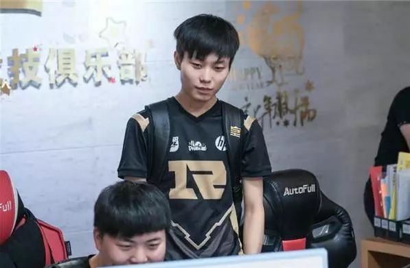 大勝對手 大勝對手